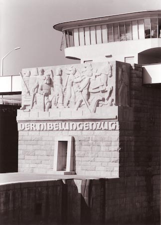 026 1959 Nibelungenzug KW Ybbs Persenbeug 40_44