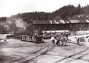 037 1934 Walze mit Zugriedl auf LKW verladen im Dombaubruch_Hammerhütte P A4_69